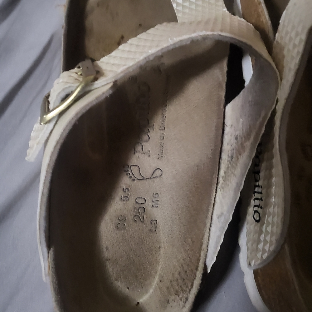 Sandals - Picture 5 of 5